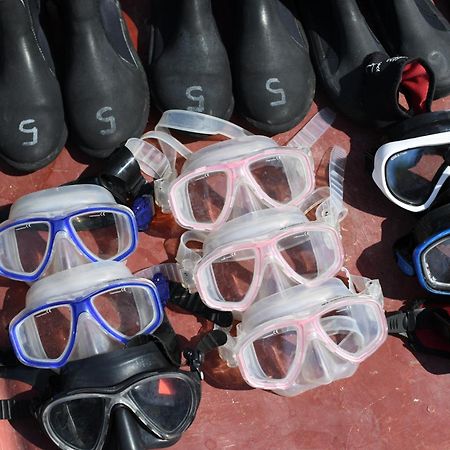 Pebble & Fins Bali Dive Resort Tulamben Kültér fotó
